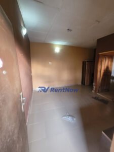 A ROOM SELFCONTAIN